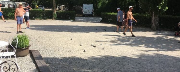 Camping Le Chambron - Jeu de pétanque